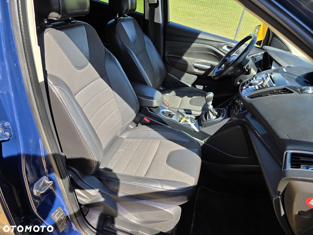 Ford Kuga 2.0 TDCi 4x4 SYNC - 14