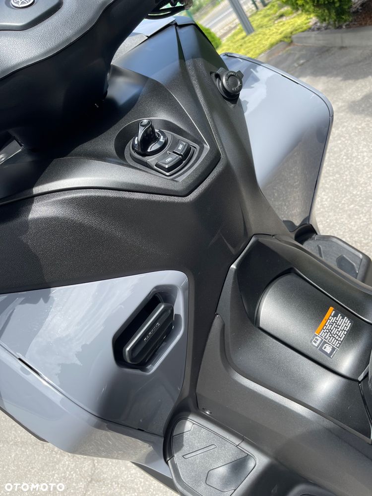Yamaha Tricity - 8