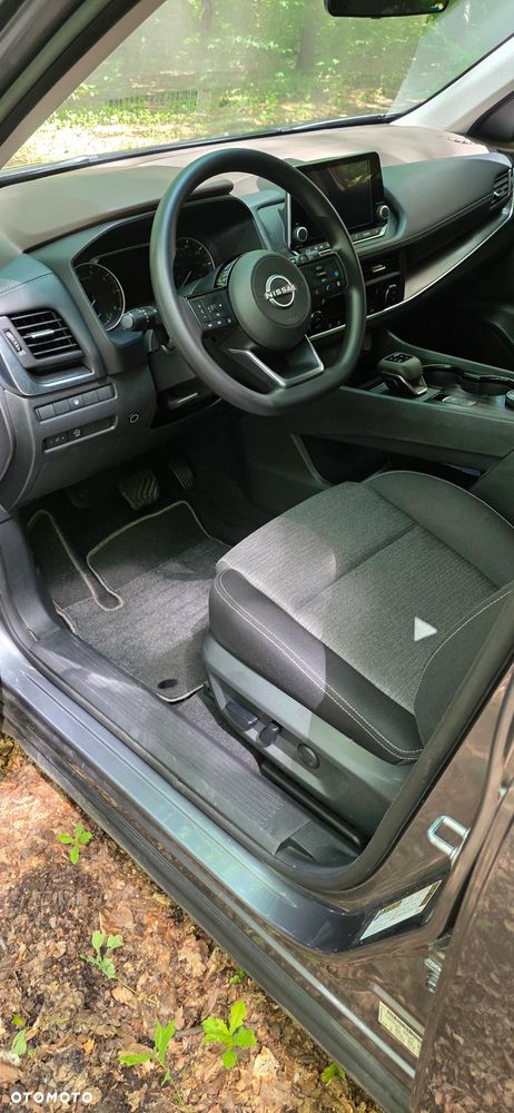 Nissan Rogue - 18