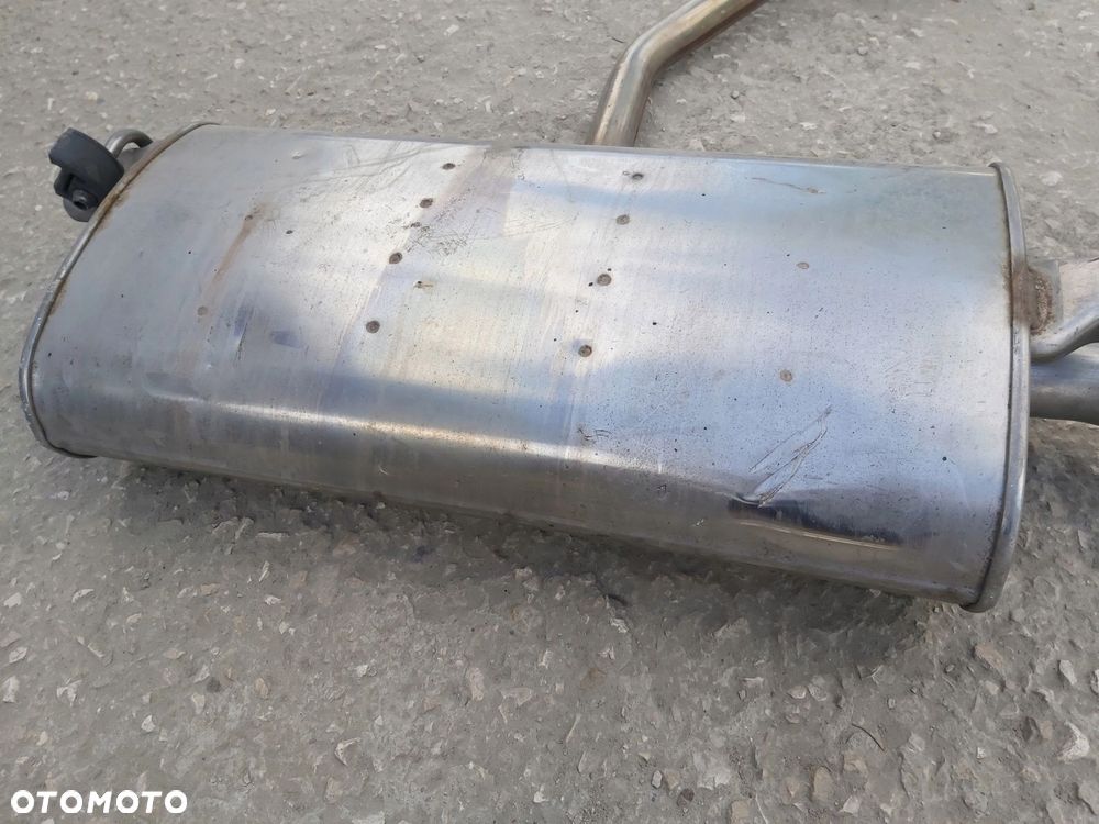 Toyota C-HR Lift tłumik końcowy 2,0 hybryda 1F211 - 4