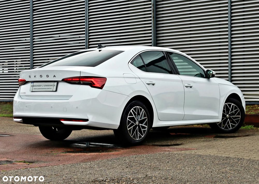 Skoda Octavia 2.0 TDI Selection DSG - 9