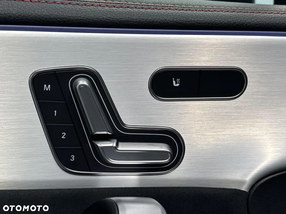 Mercedes-Benz CLA AMG 35 4-Matic 7G-DCT - 11