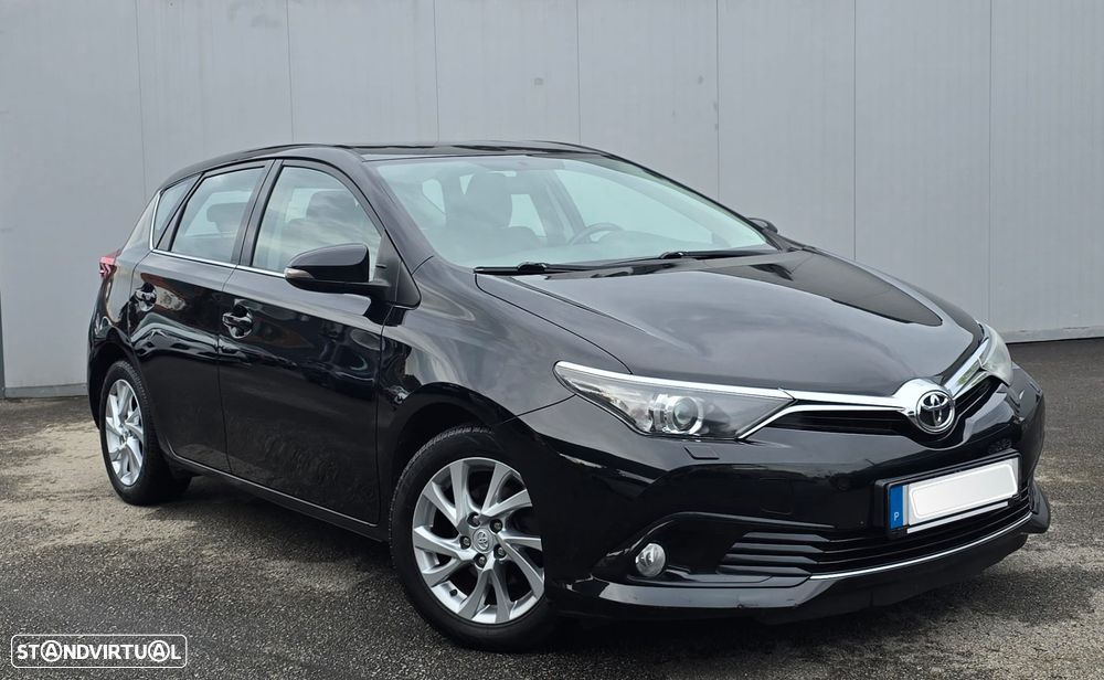 Toyota Auris 1.4 D-4D Cool - 1