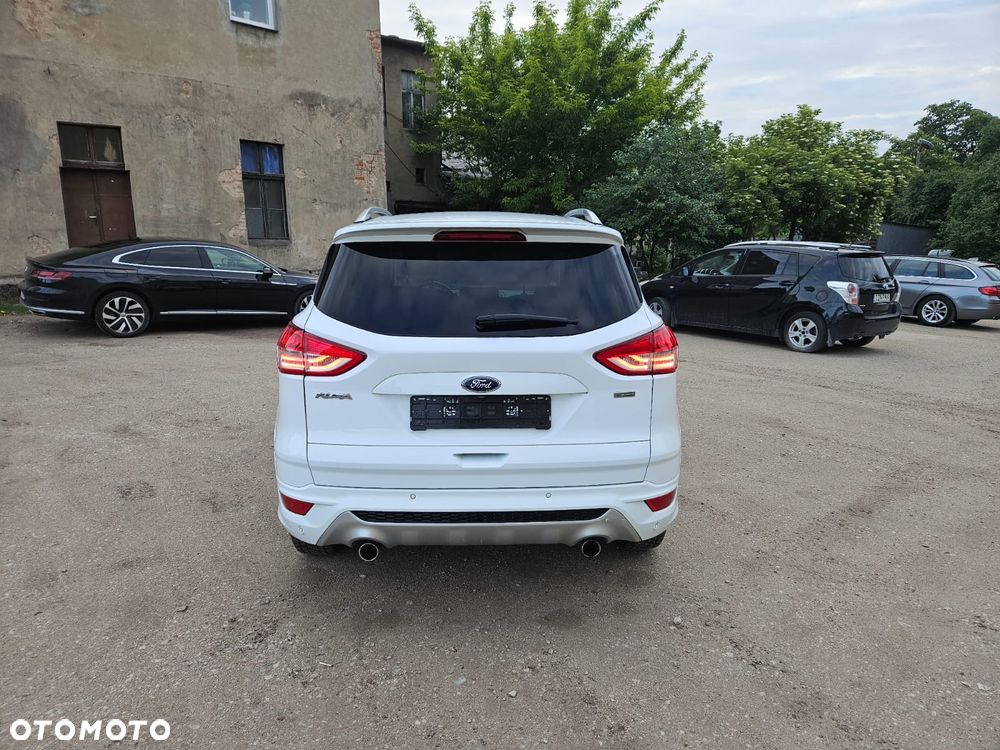 Ford Kuga - 18