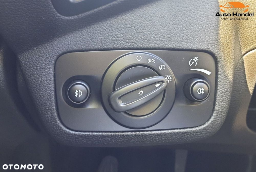 Ford Kuga 1.5 EcoBoost 2x4 Titanium - 19