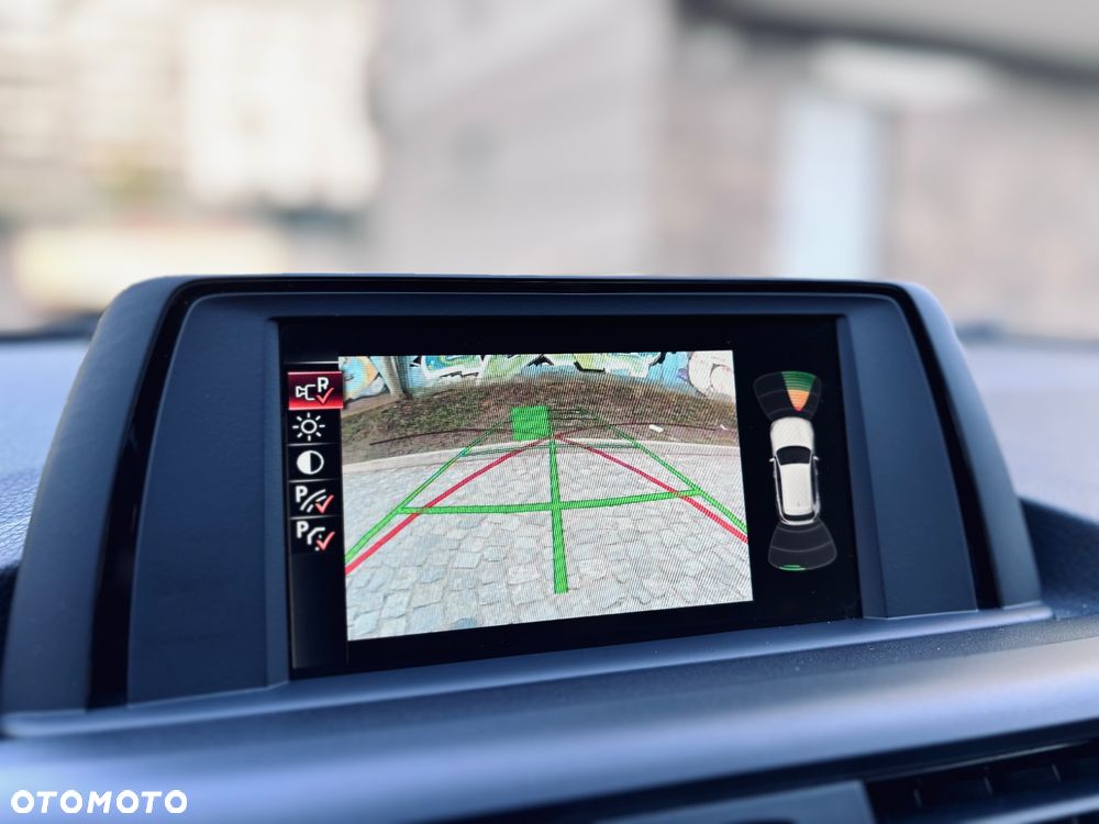 BMW Seria 1 118i GPF Sport Line - 22