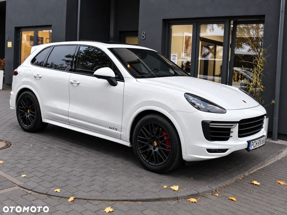 Porsche Cayenne - 3