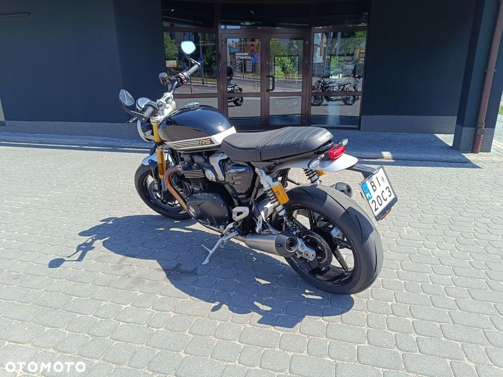 Triumph Speed Twin - 8