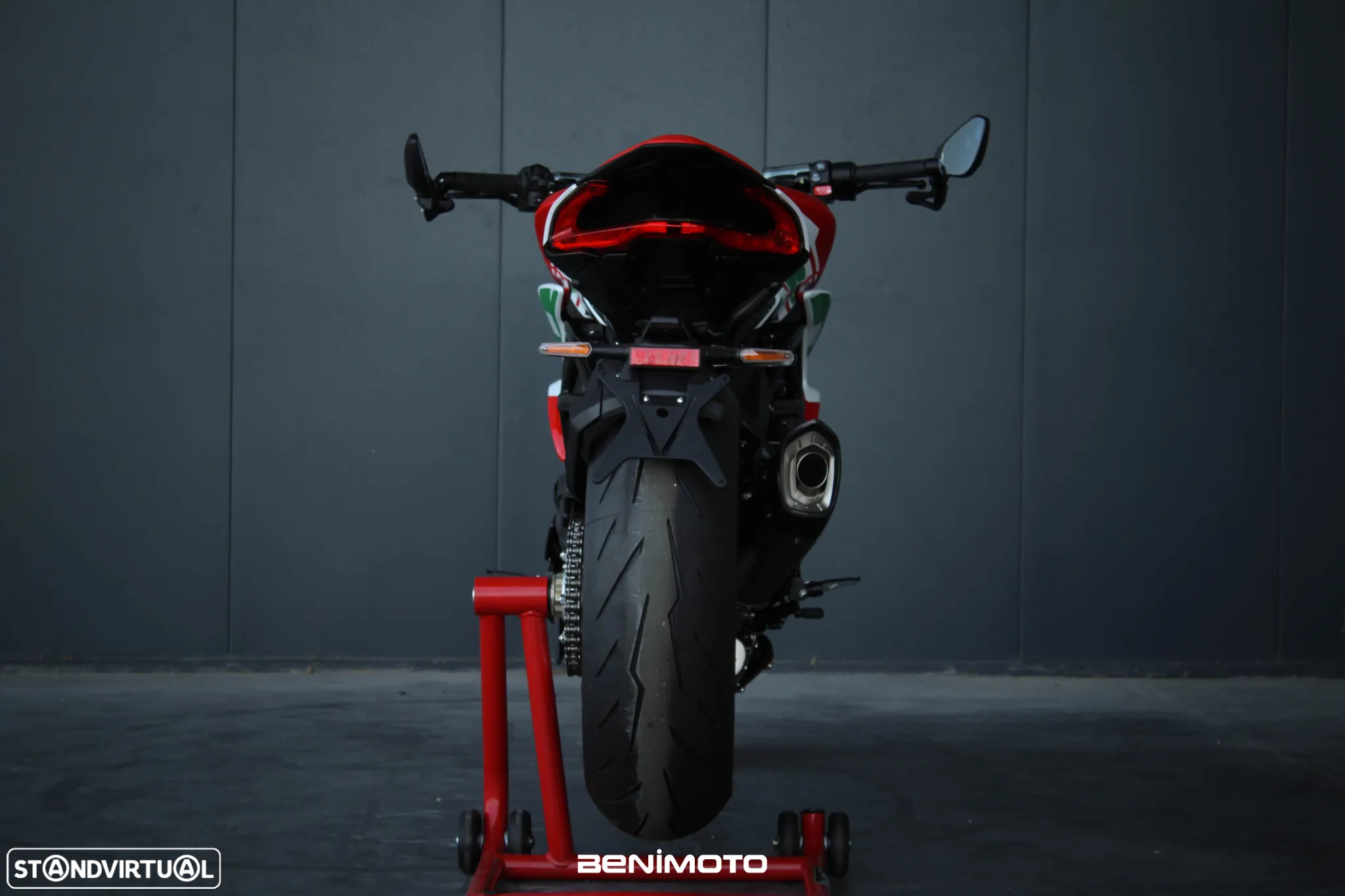 MV Agusta Dragster RC - 3
