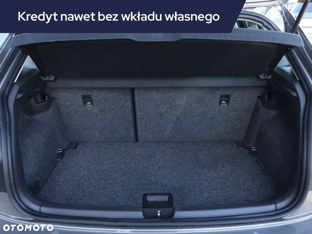 Volkswagen Polo - 15
