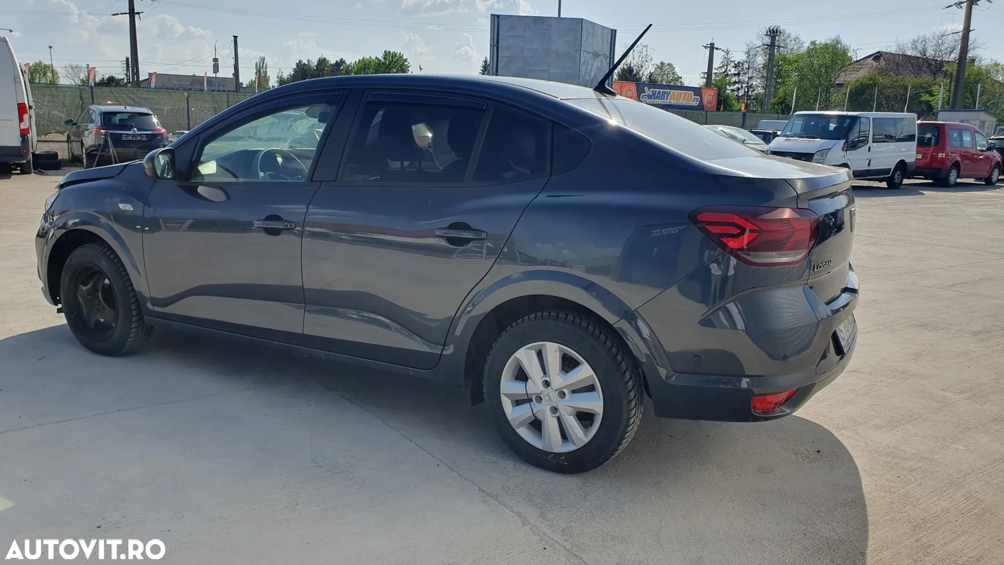 Dacia Logan - 5