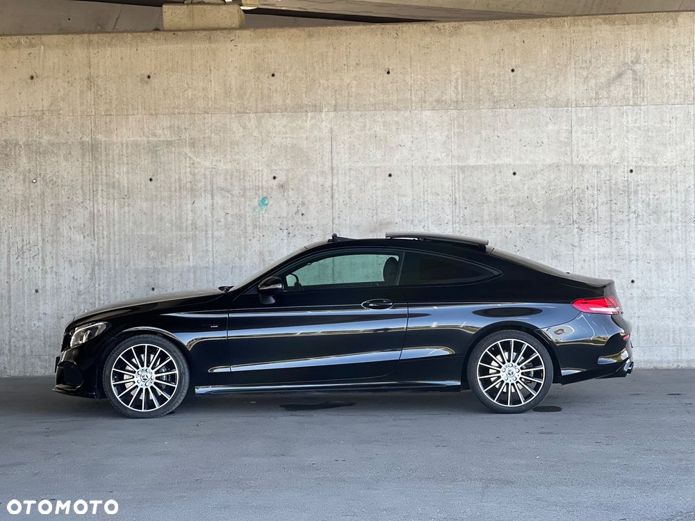 Mercedes-Benz C-Class 2017 photo 5