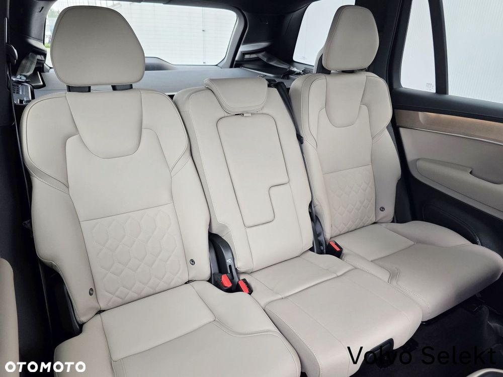 Volvo XC 90 - 17