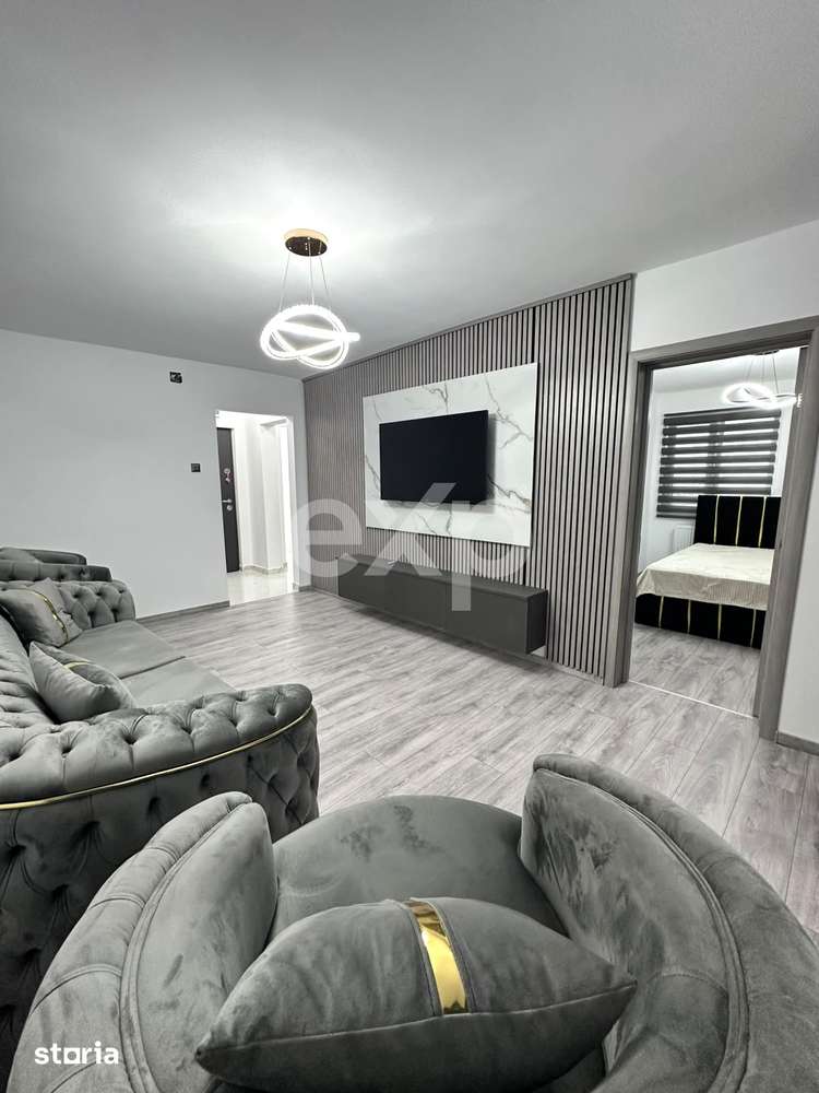 Apartament de vanzare – 3 camere , Micro 8 ,et 1 — fotografia 1