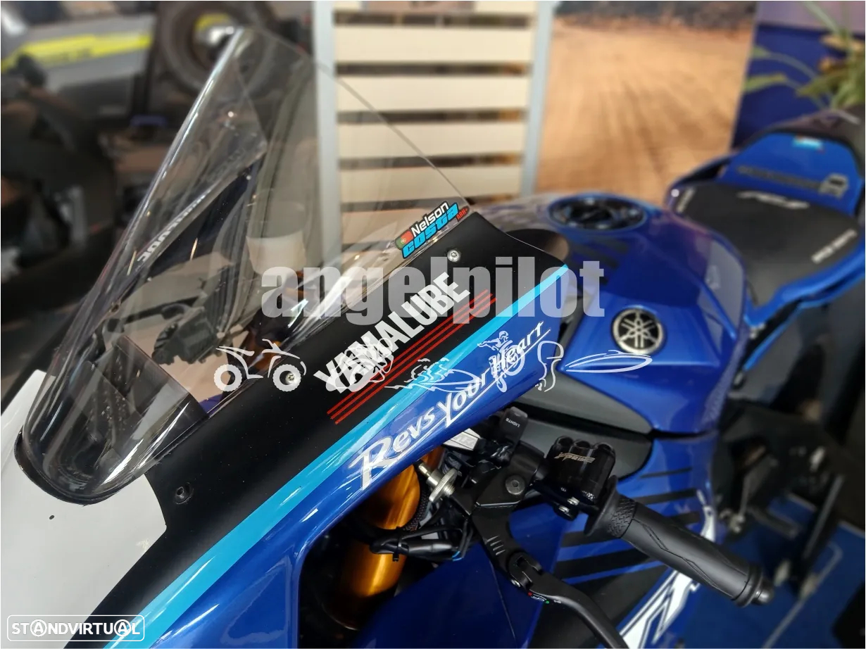 Yamaha YZF R1 GYTR - 13