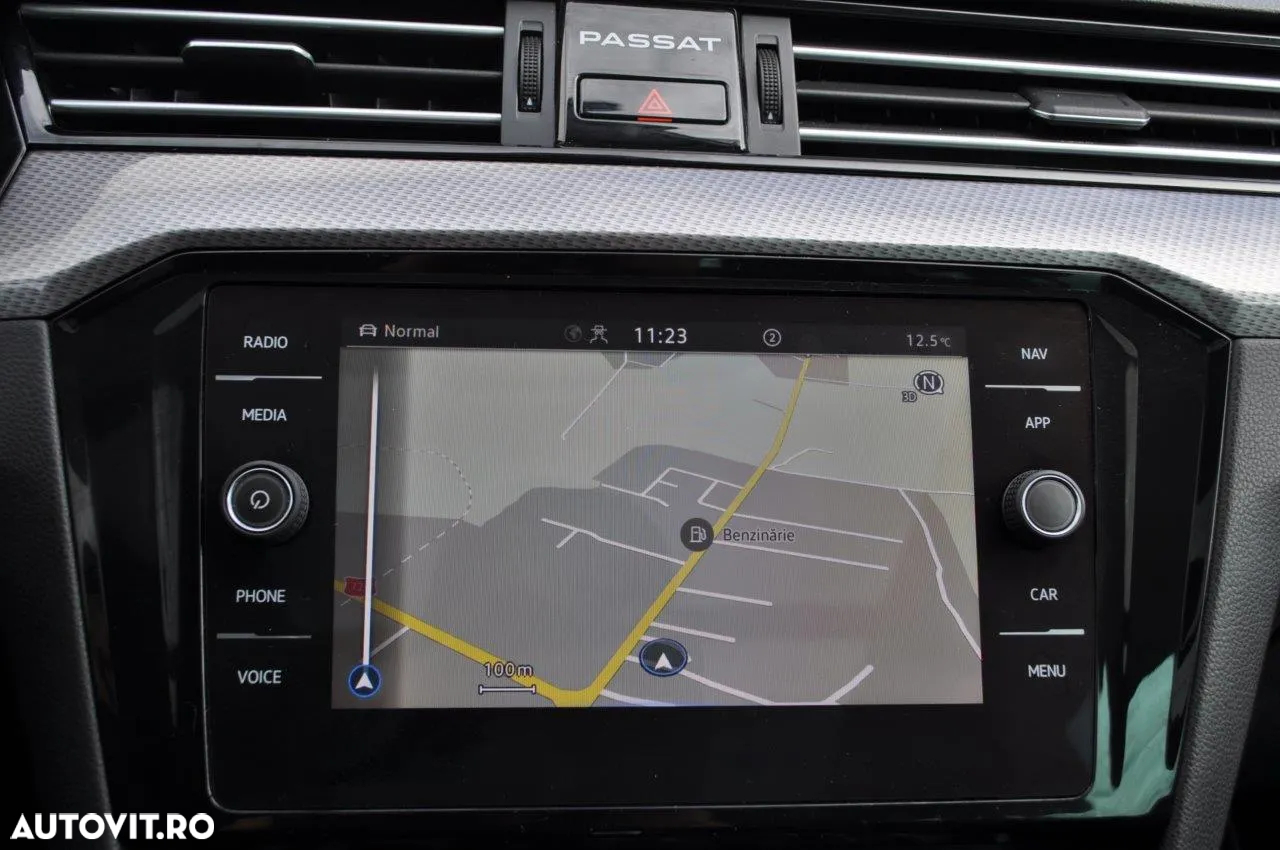 Volkswagen Passat Alltrack 2.0 TDI SCR 4Motion DSG - 24