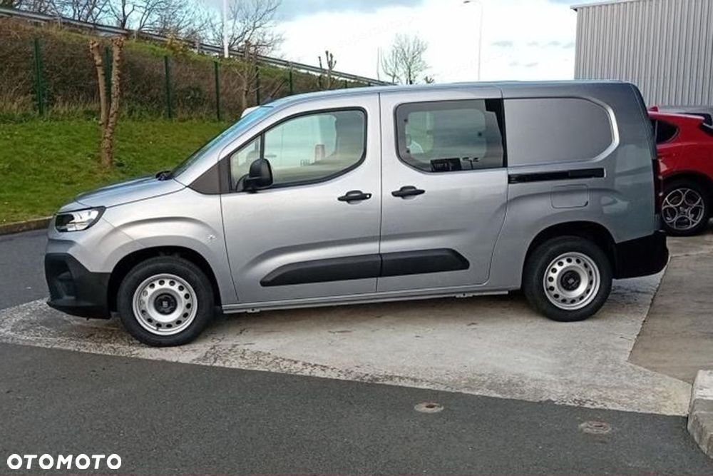 Fiat Doblo Cargo/Van XL L2H1 Zabudowa Brygadowa AT8 1.5 130KM - 4