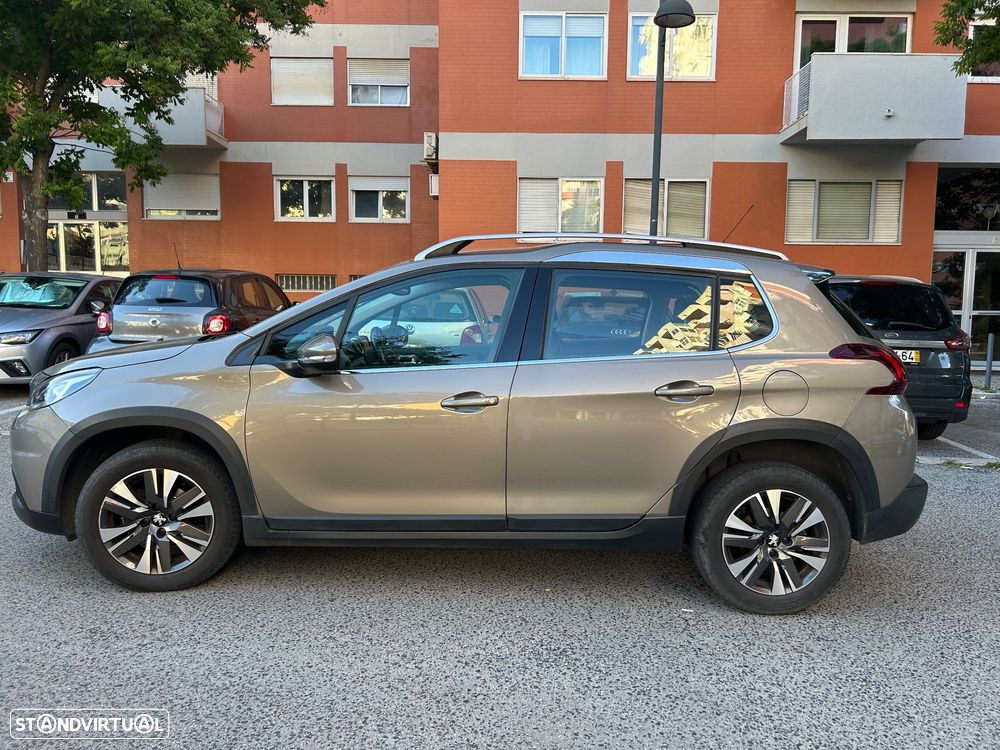 Peugeot 2008 1.6 BlueHDi Allure - 3