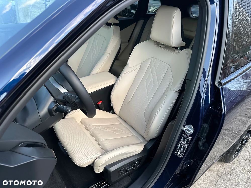 BMW X3 xDrive20d mHEV - 10