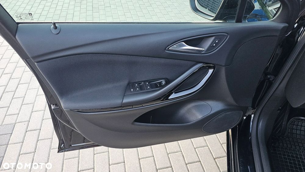 Opel Astra - 8