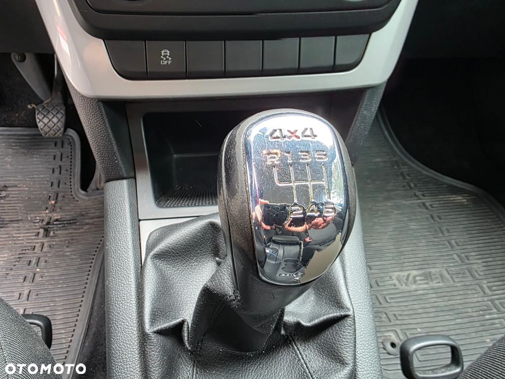 Skoda Yeti 1.8 TSI 4x4 Active - 12