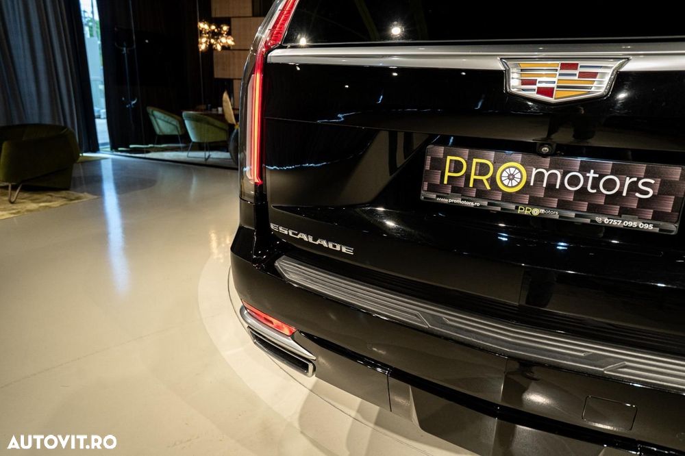 Cadillac Escalade - 16