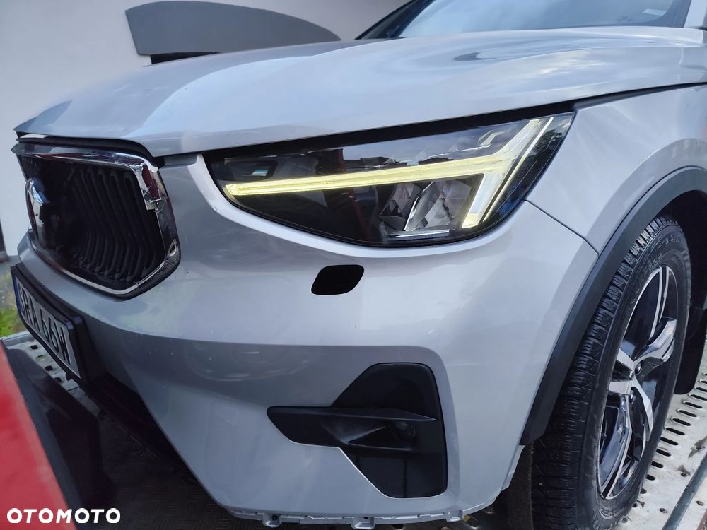 Volvo XC 40 B4 B DKG Plus Bright - 3