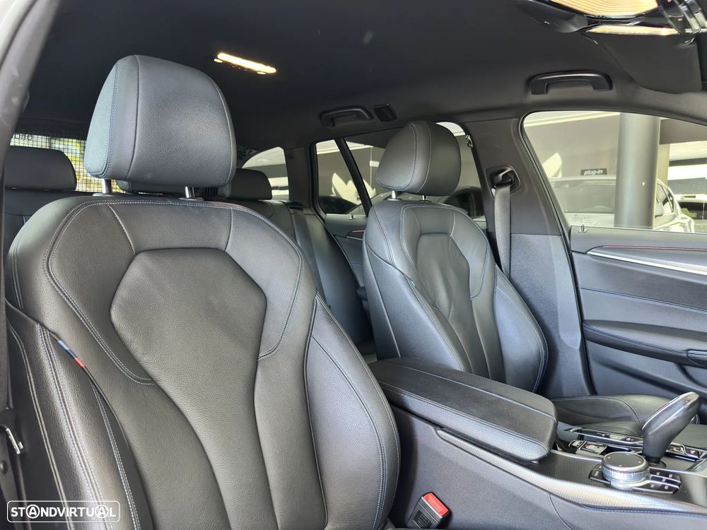 BMW 530 e Pack Desportivo M - 20