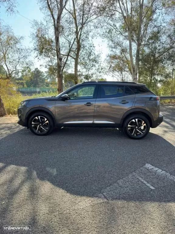 Peugeot 2008 1.5 BlueHDi Allure EAT8 - 3