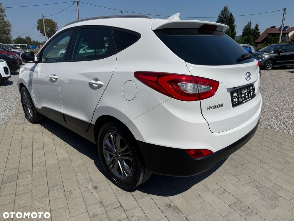 Hyundai ix35 1.6 2WD Fifa World Cup Edition - 8