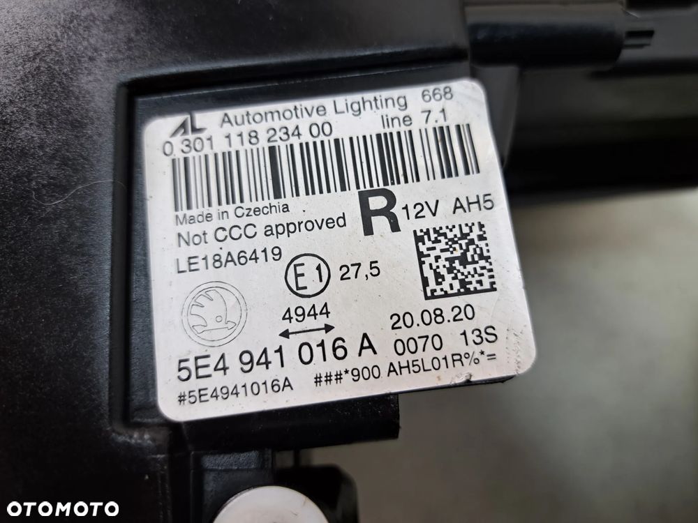 SKODA OCTAVIA IV 4 FULL LED LAMPA PRZÓD LEWA + PRAWA 5E4941015A 5E4941016A - 8