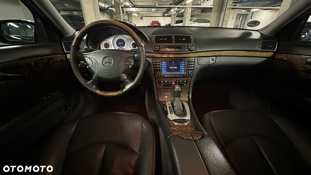 Mercedes-Benz Klasa E 350 7G-TRONIC Avantgarde - 33