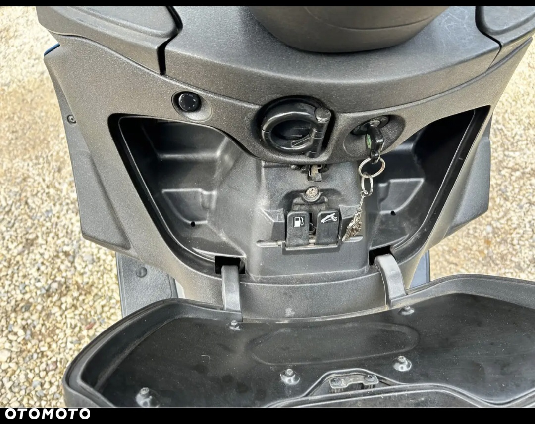 Piaggio X9 - 10