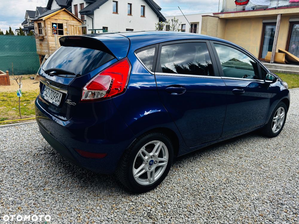 Ford Fiesta - 12