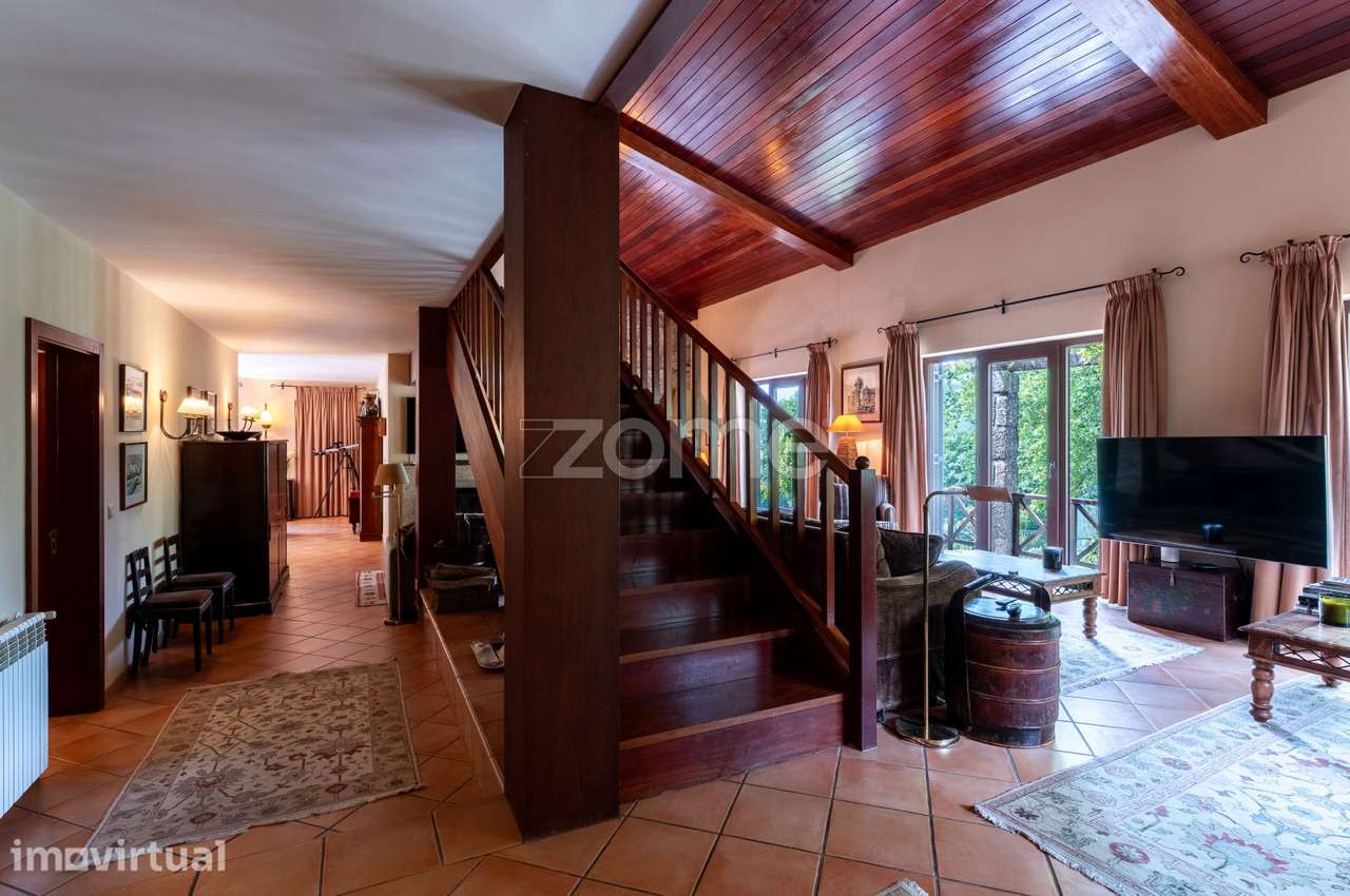 Casa na Albufeira da Caniçada - Gerês - Grande imagem: 4/39