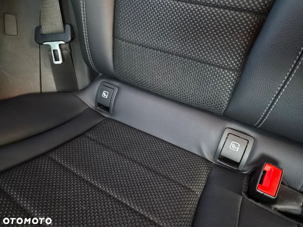Mercedes-Benz GLC 200 4-Matic - 19