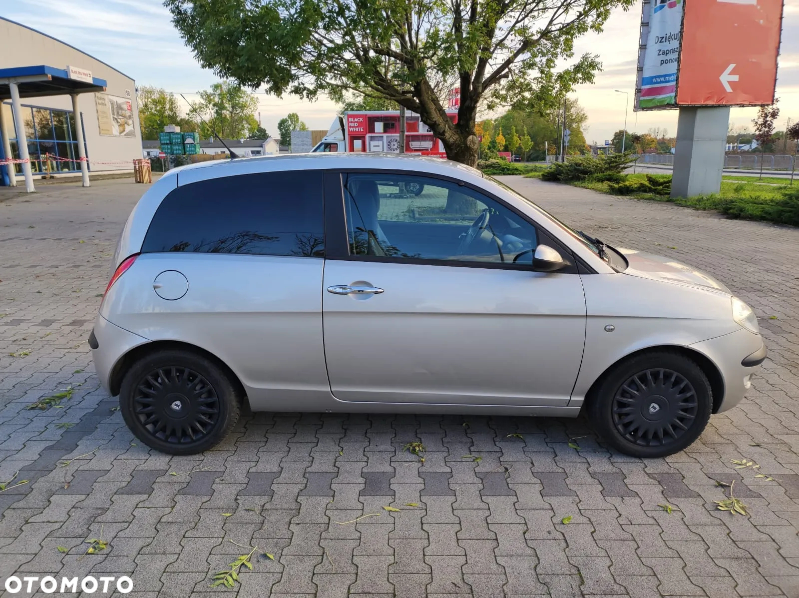 Lancia Ypsilon - 4