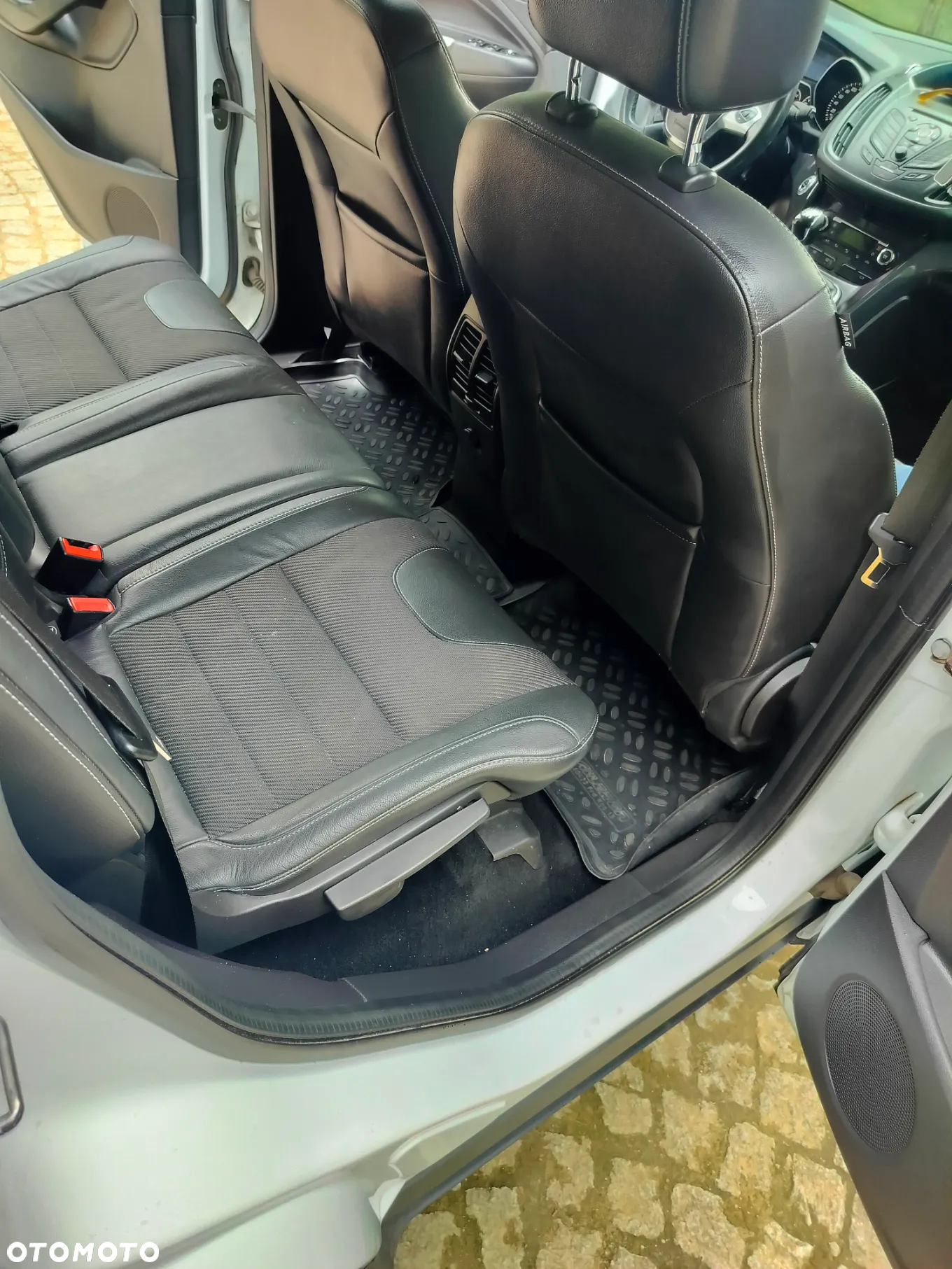 Ford Kuga 2.0 TDCi 4x4 SYNC - 12
