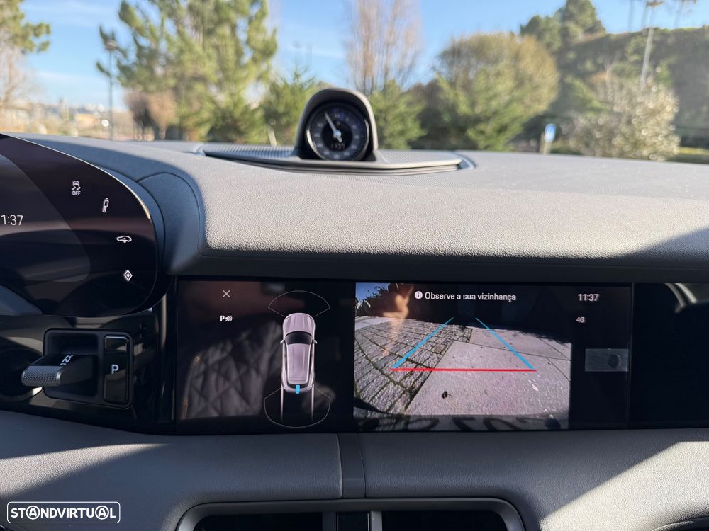 Porsche Taycan Sport Turismo bateria Performance Plus - 16