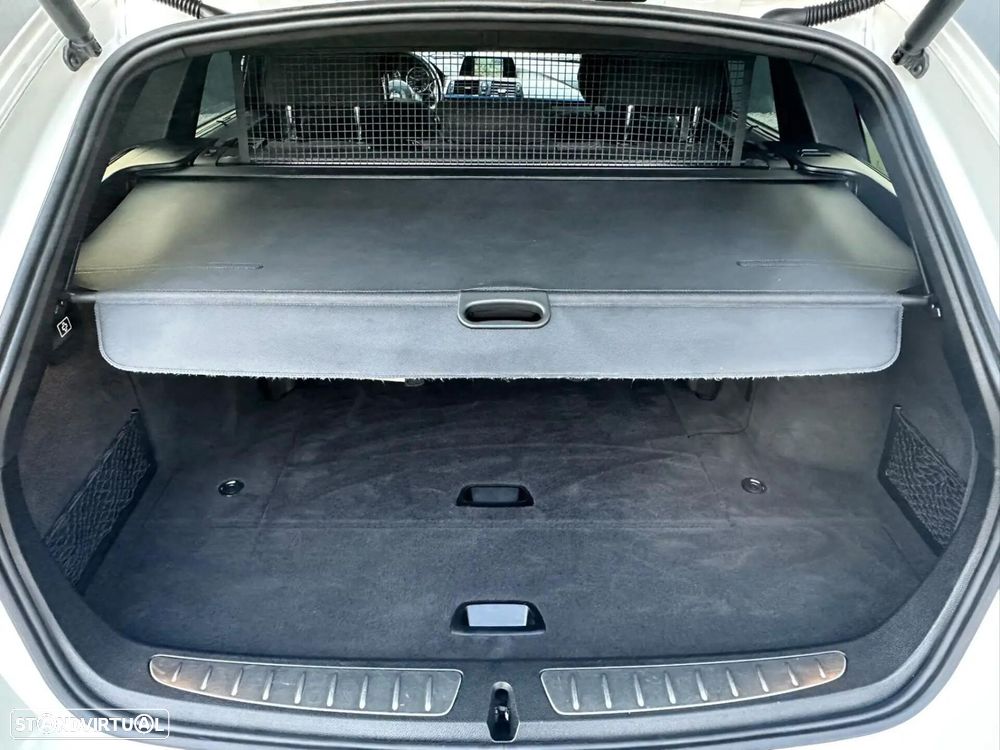 BMW 320 - 21