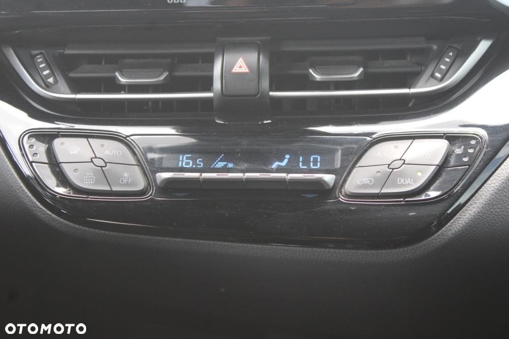 Toyota C-HR - 17
