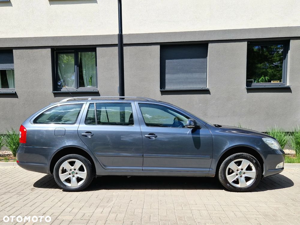 Skoda Octavia 1.8 TSI Ambiente - 5