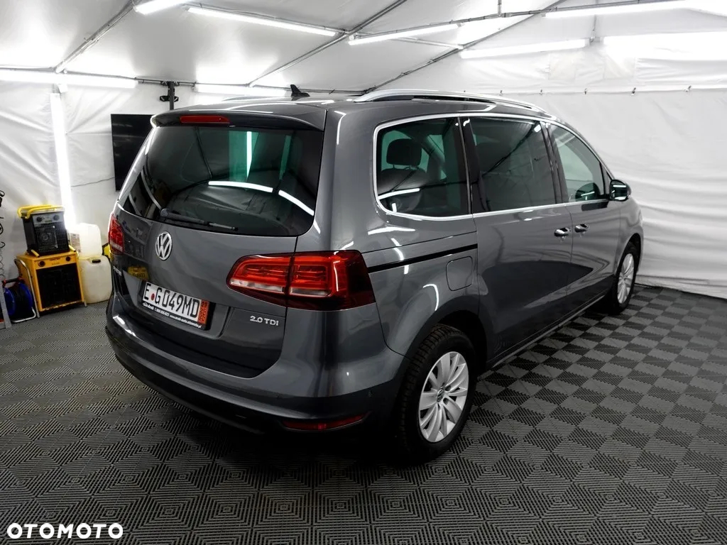 Volkswagen Sharan 2.0 TDI BMT Comfortline DSG - 4