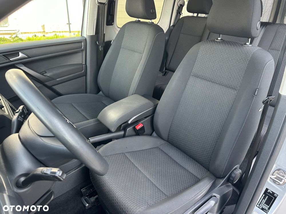 Volkswagen Caddy - 21