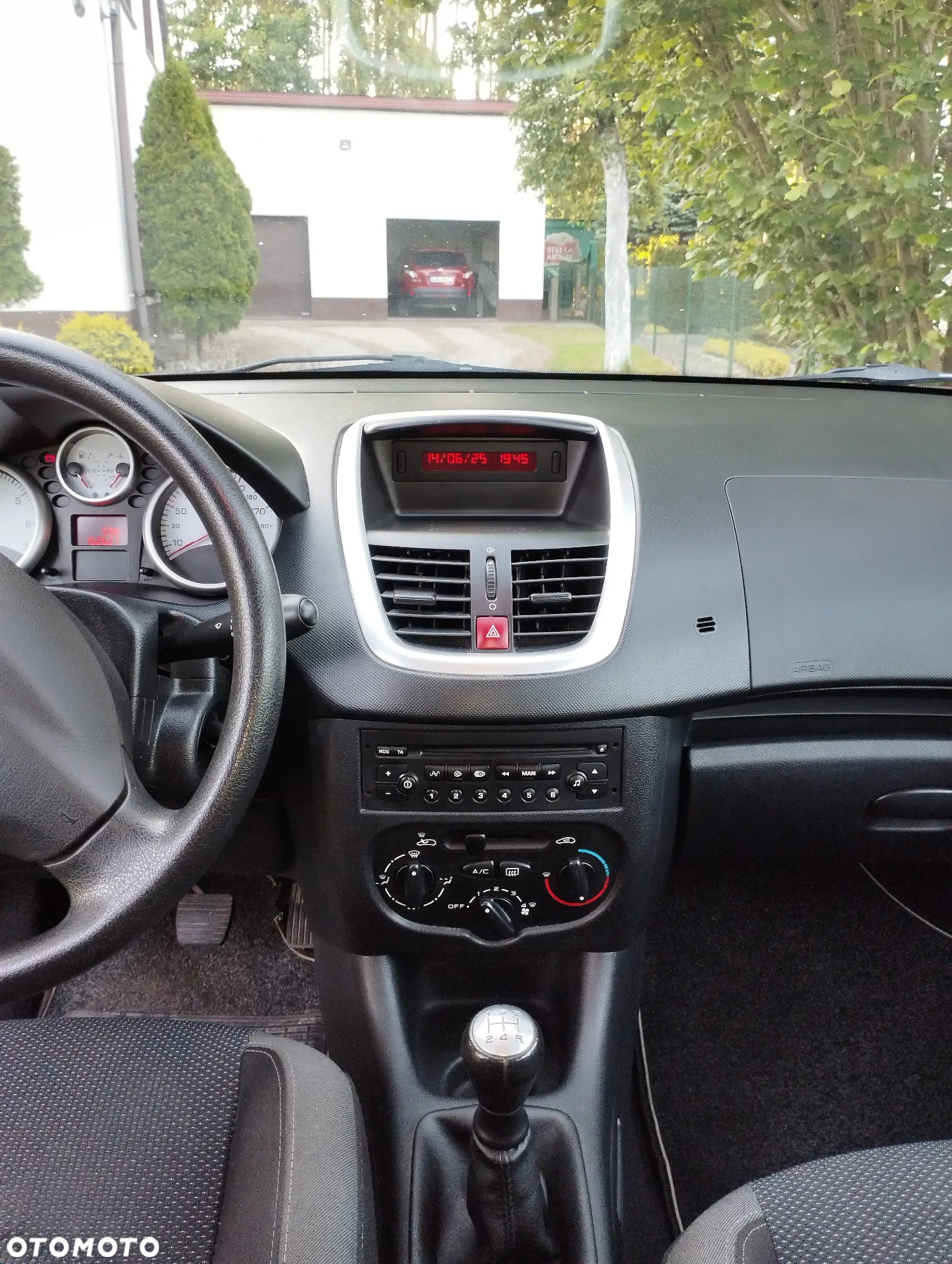 Peugeot 206 - 11