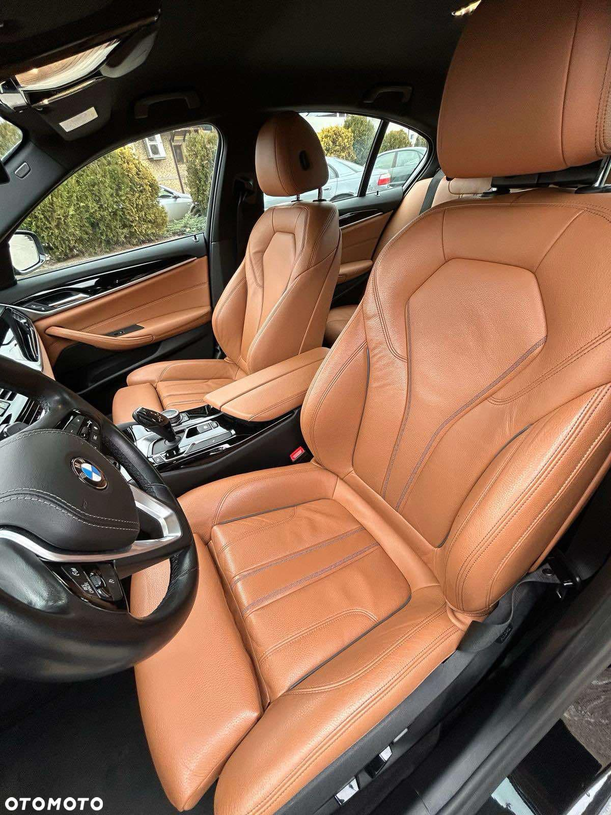 BMW Seria 5 518d Sport Line - 9