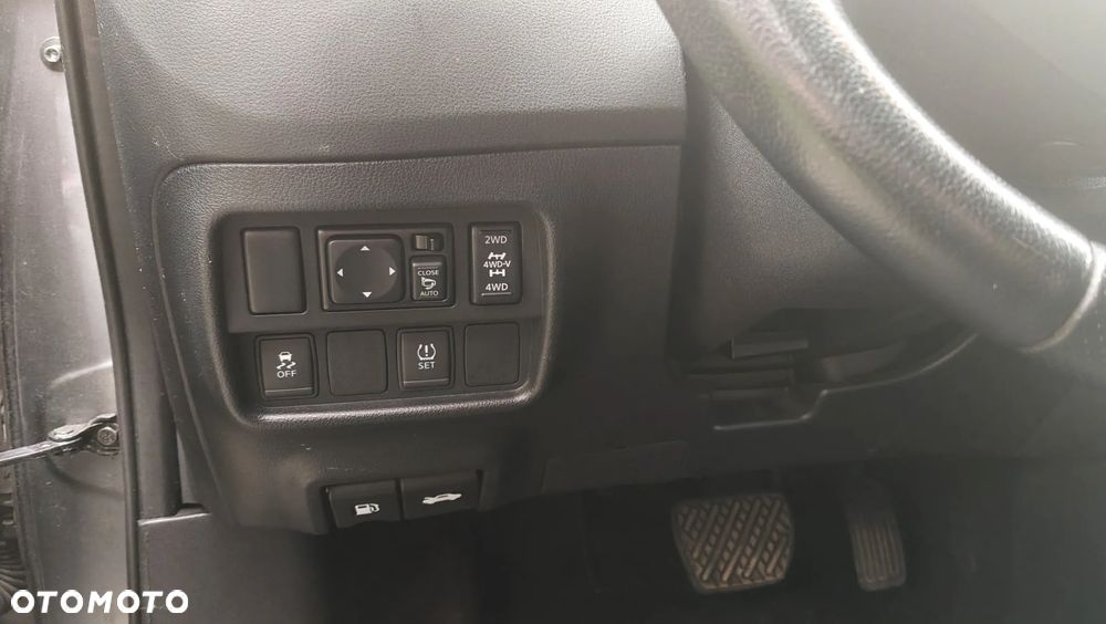 Nissan Juke 1.6 DIG-T N-Connecta 4WD Xtronic EU6 - 9