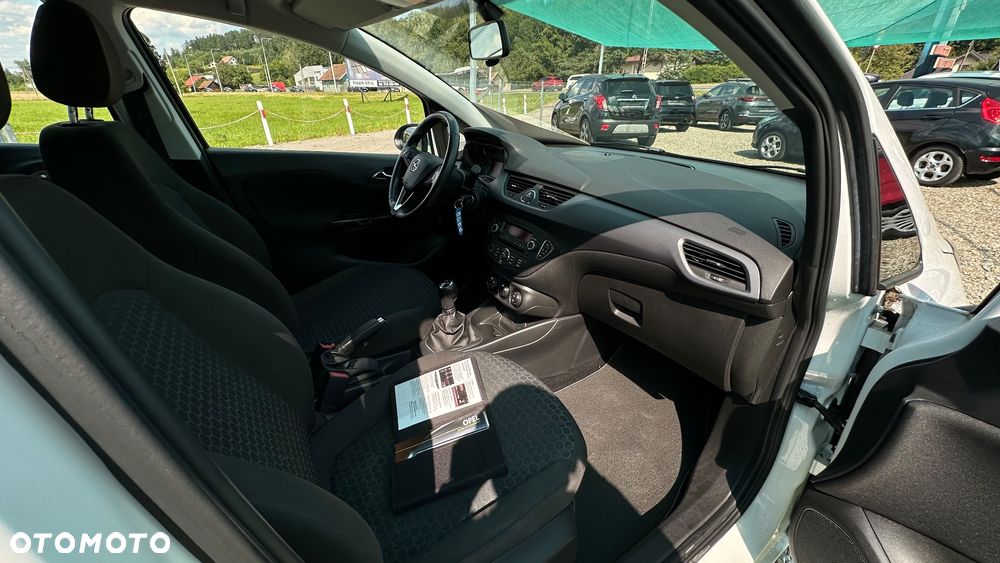 Opel Corsa 1.4 16V Cosmo - 9