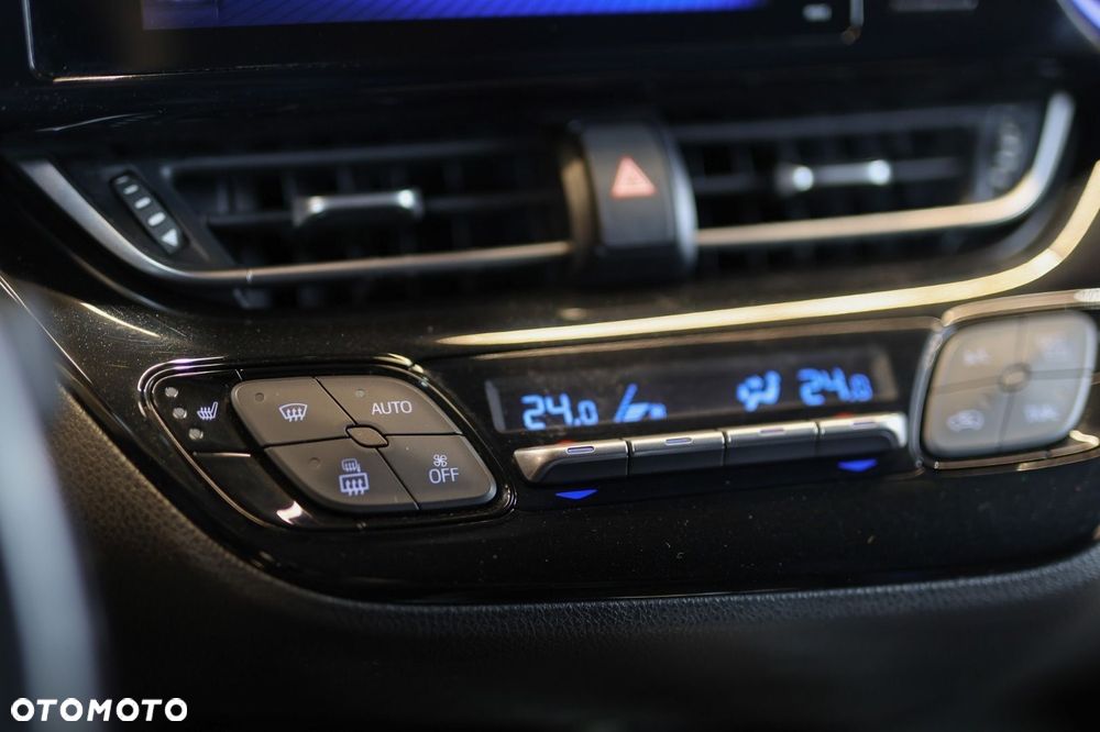 Toyota C-HR - 27