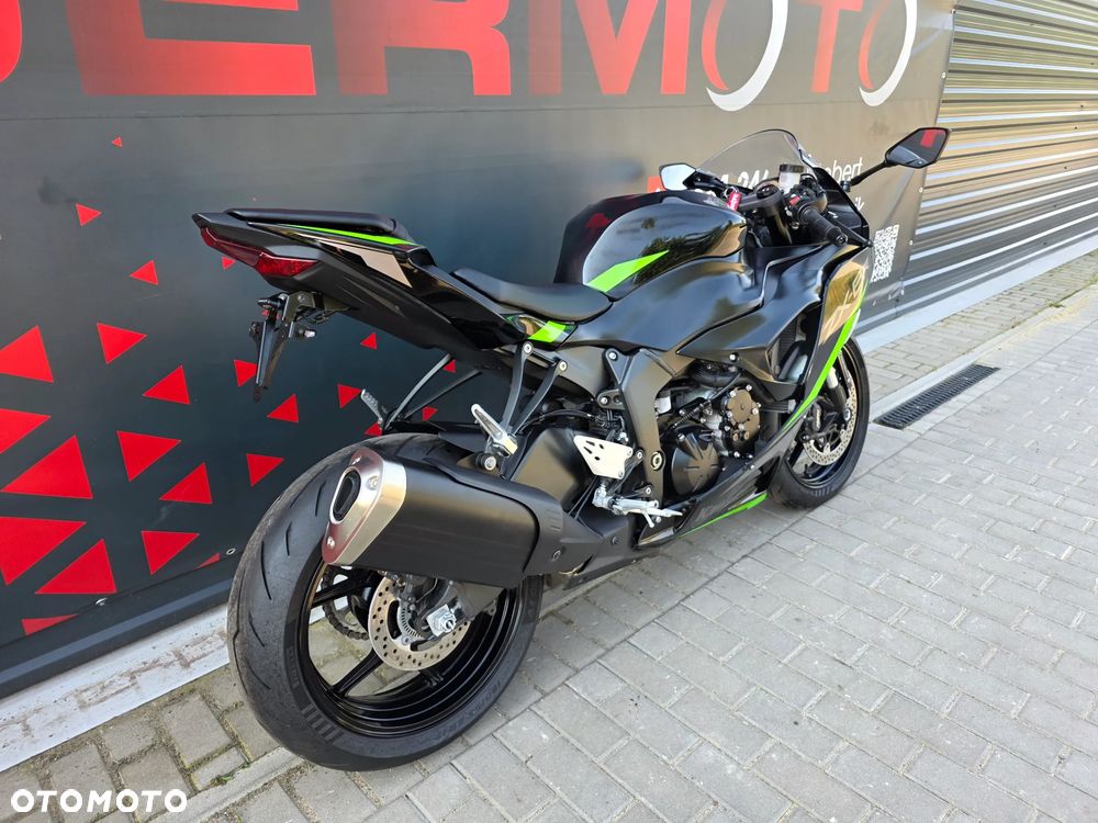 Kawasaki ZX - 3